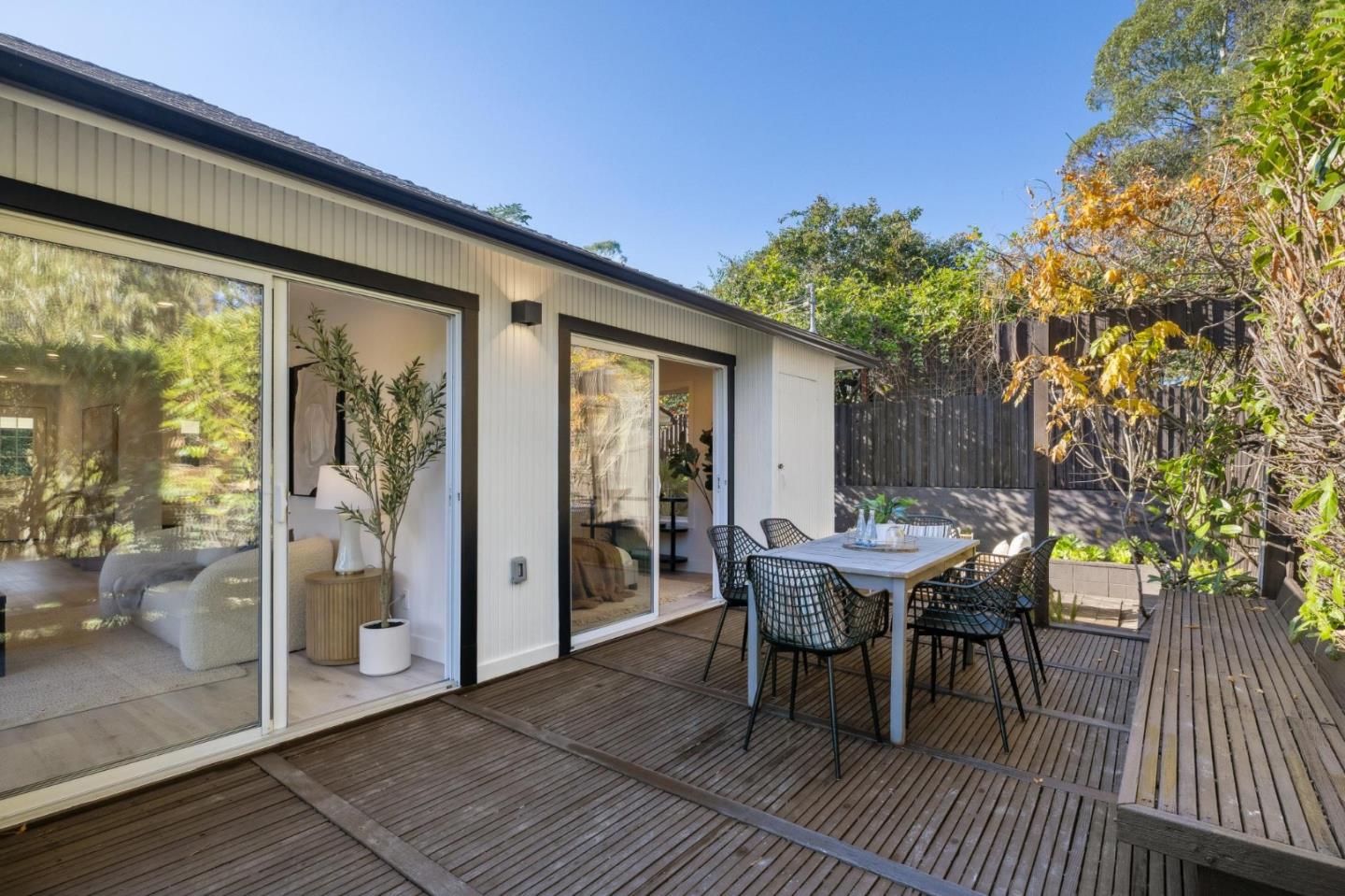 Detail Gallery Image 53 of 122 For 329 Richardson Way, Mill Valley,  CA 94941 - 2 Beds | 2 Baths