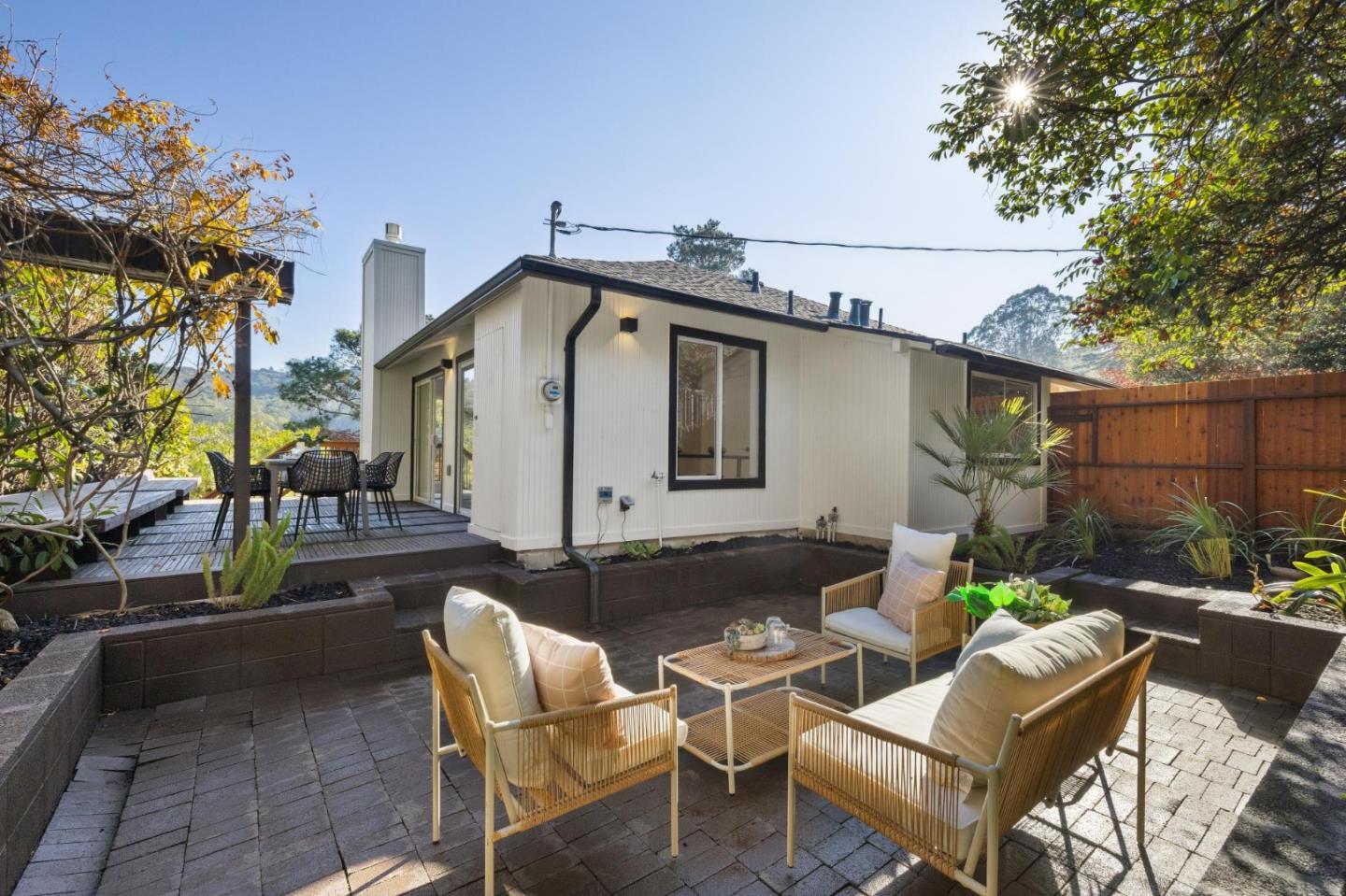 Detail Gallery Image 56 of 122 For 329 Richardson Way, Mill Valley,  CA 94941 - 2 Beds | 2 Baths