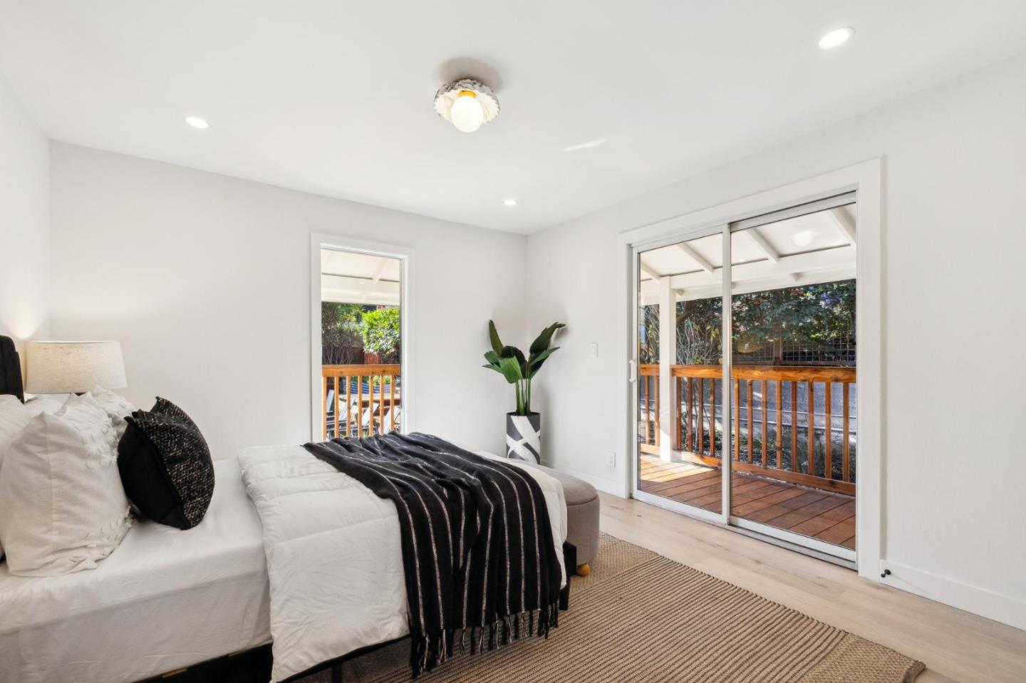 Detail Gallery Image 68 of 122 For 329 Richardson Way, Mill Valley,  CA 94941 - 2 Beds | 2 Baths