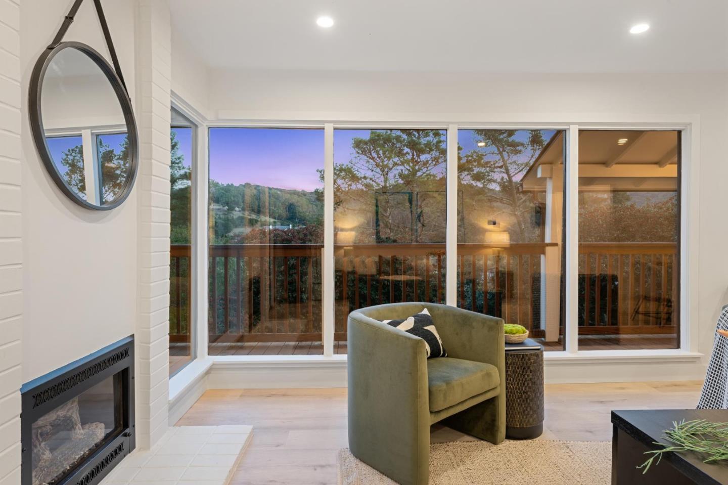 Detail Gallery Image 95 of 122 For 329 Richardson Way, Mill Valley,  CA 94941 - 2 Beds | 2 Baths