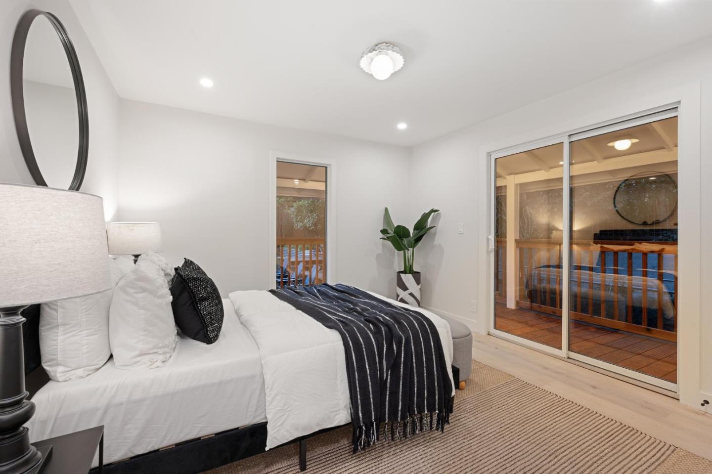 Detail Gallery Image 96 of 122 For 329 Richardson Way, Mill Valley,  CA 94941 - 2 Beds | 2 Baths