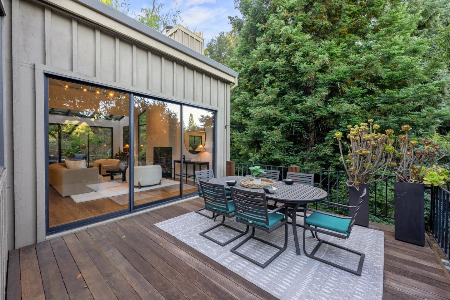 Detail Gallery Image 54 of 71 For 21 Valley Oak St, Portola Valley,  CA 94028 - 4 Beds | 3/1 Baths
