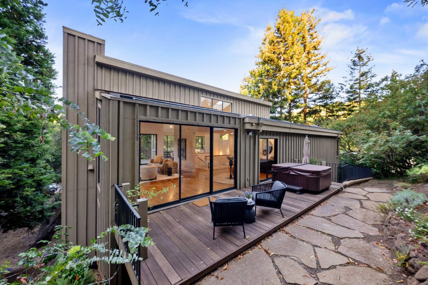 Detail Gallery Image 59 of 71 For 21 Valley Oak St, Portola Valley,  CA 94028 - 4 Beds | 3/1 Baths