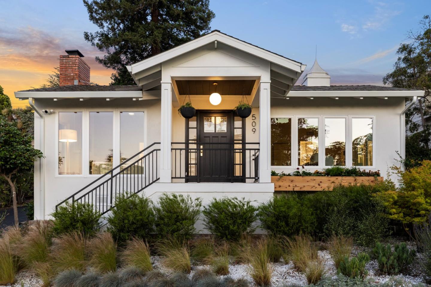 Detail Gallery Image 3 of 103 For 509 Madera Dr, San Mateo,  CA 94403 - 3 Beds | 3 Baths