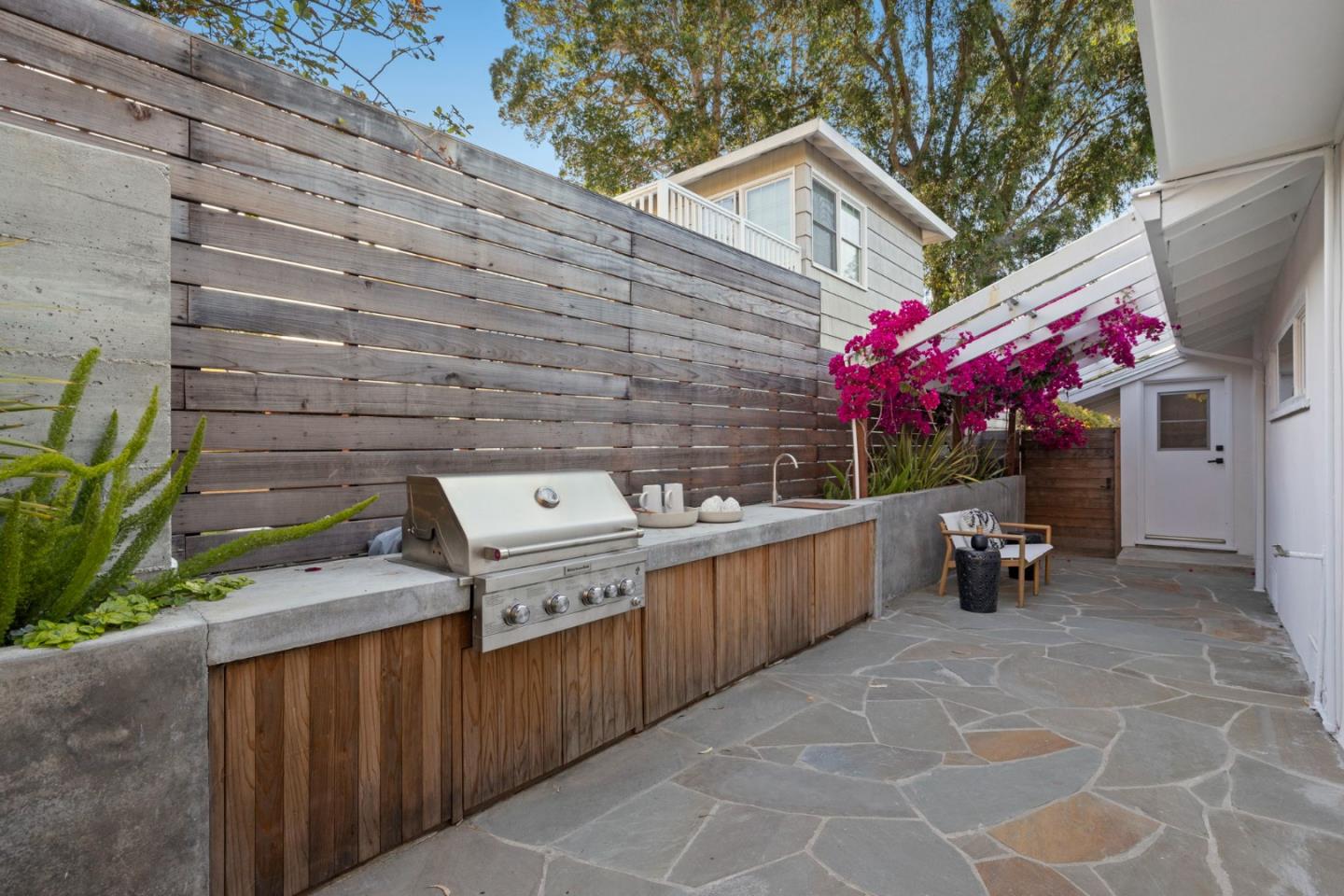 Detail Gallery Image 81 of 103 For 509 Madera Dr, San Mateo,  CA 94403 - 3 Beds | 3 Baths
