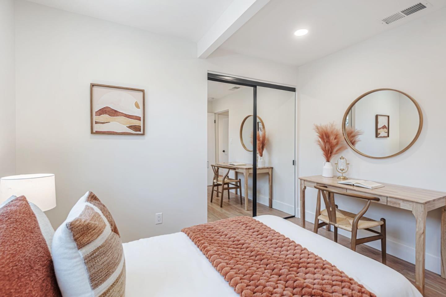 Detail Gallery Image 15 of 36 For 3428 Greer Rd, Palo Alto,  CA 94303 - 4 Beds | 2 Baths