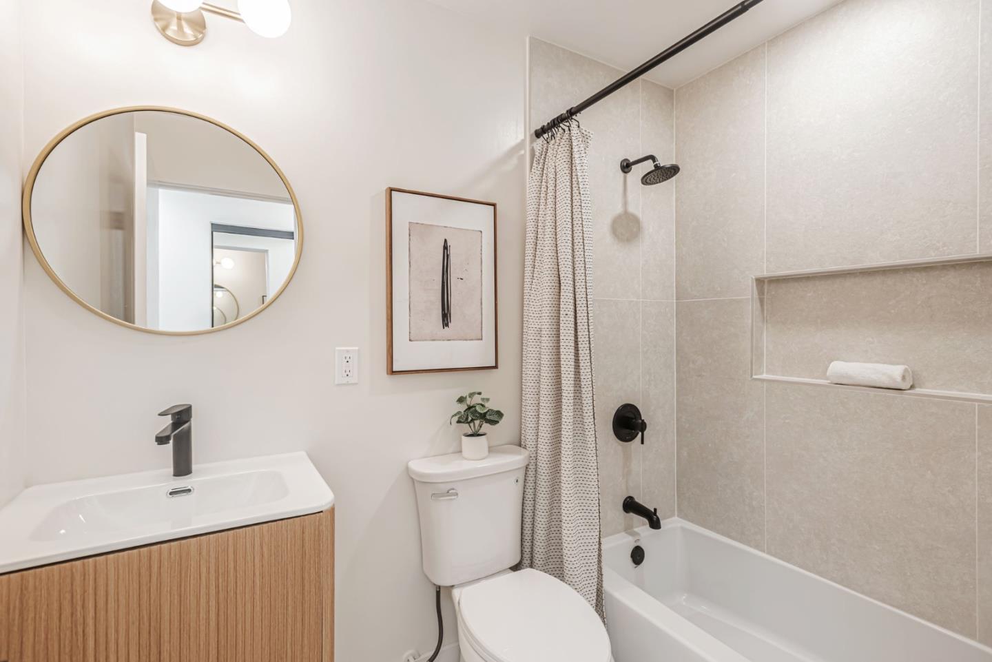 Detail Gallery Image 22 of 36 For 3428 Greer Rd, Palo Alto,  CA 94303 - 4 Beds | 2 Baths