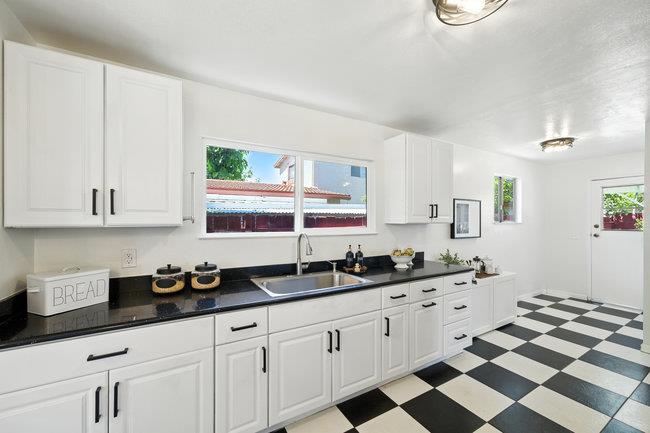 Detail Gallery Image 14 of 39 For 33854 14th St, Union City,  CA 94587 - 2 Beds | 1 Baths