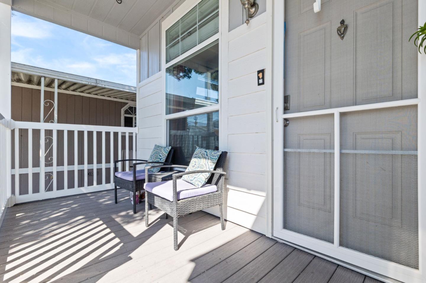 Detail Gallery Image 5 of 31 For 2151 Oakland Rd #210,  San Jose,  CA 95131 - 3 Beds | 2 Baths