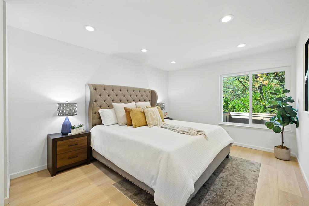 Detail Gallery Image 18 of 40 For 2452 W Bayshore Rd #UNIT 6,  Palo Alto,  CA 94303 - 3 Beds | 2 Baths