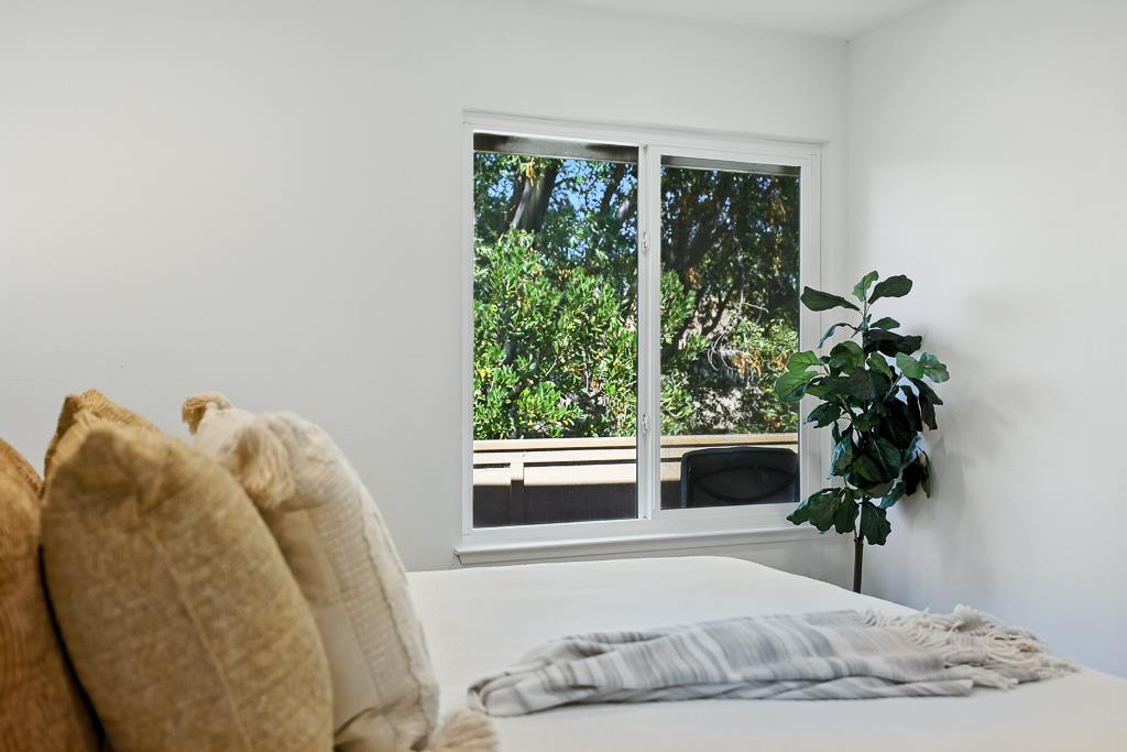 Detail Gallery Image 20 of 40 For 2452 W Bayshore Rd #UNIT 6,  Palo Alto,  CA 94303 - 3 Beds | 2 Baths