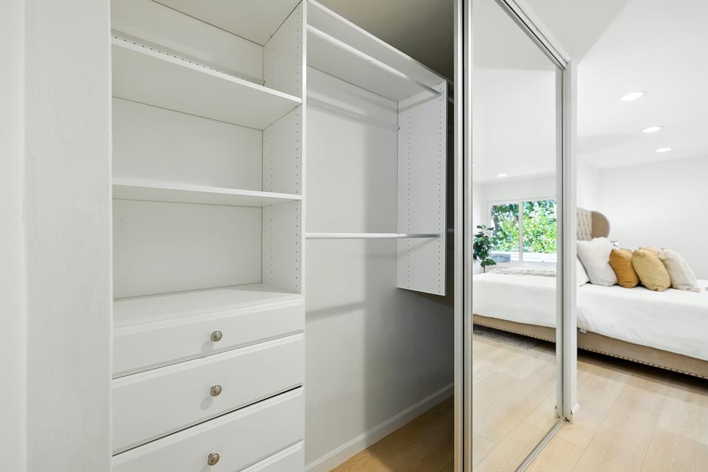 Detail Gallery Image 21 of 40 For 2452 W Bayshore Rd #UNIT 6,  Palo Alto,  CA 94303 - 3 Beds | 2 Baths