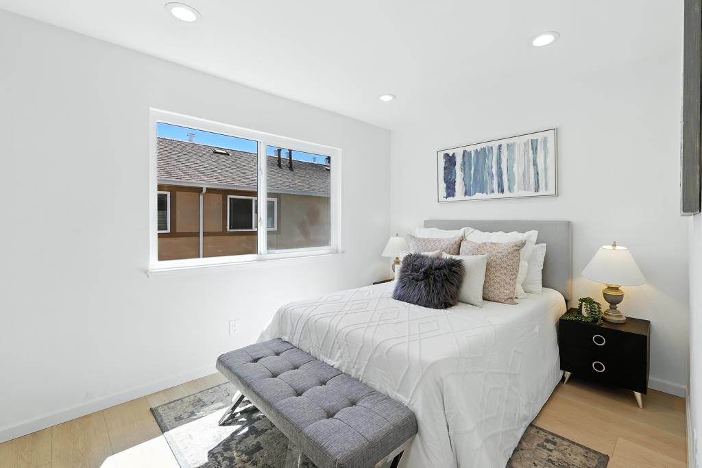 Detail Gallery Image 24 of 40 For 2452 W Bayshore Rd #UNIT 6,  Palo Alto,  CA 94303 - 3 Beds | 2 Baths