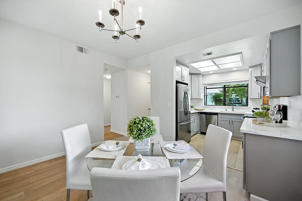 Detail Gallery Image 10 of 40 For 1400 Bowe Ave #801,  Santa Clara,  CA 95051 - 2 Beds | 2 Baths