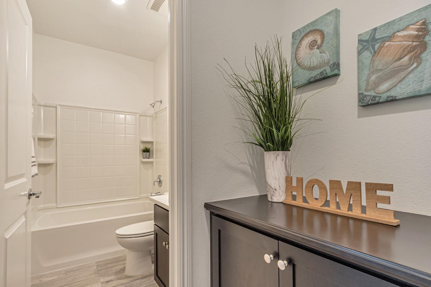 Detail Gallery Image 15 of 37 For 1906 Nevets Ln, San Jose,  CA 95133 - 3 Beds | 3 Baths