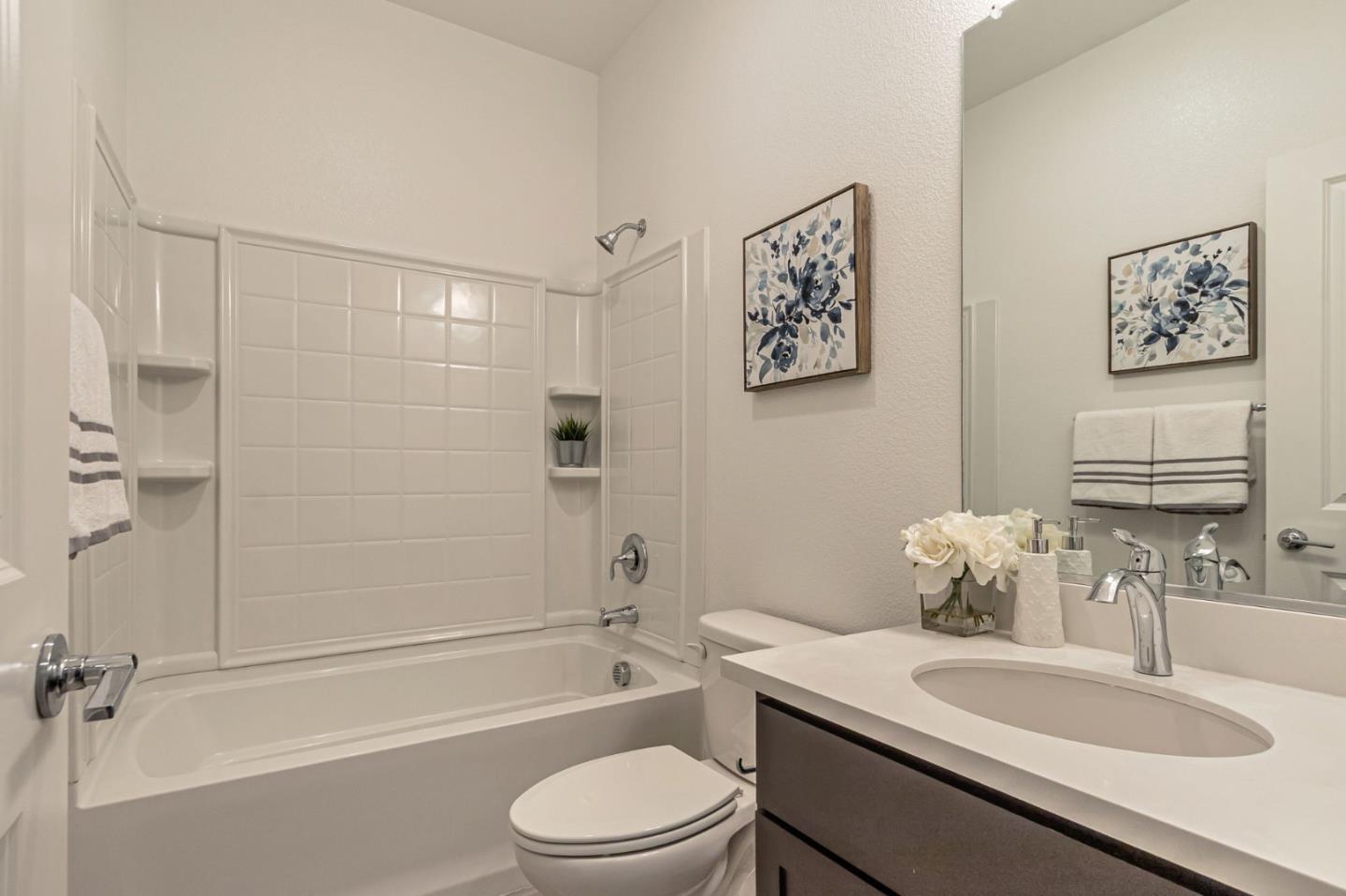 Detail Gallery Image 16 of 37 For 1906 Nevets Ln, San Jose,  CA 95133 - 3 Beds | 3 Baths