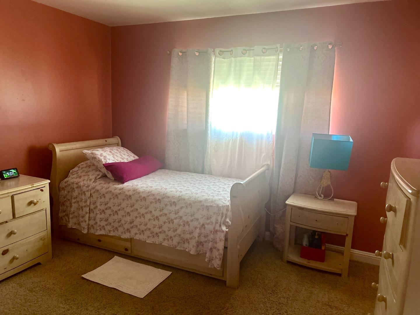 Detail Gallery Image 8 of 9 For 1303 Eagle St, Los Banos,  CA 93635 - 3 Beds | 2 Baths