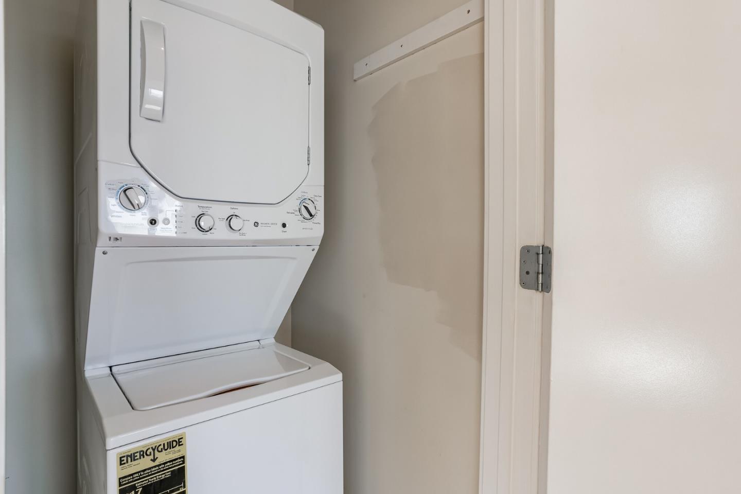Detail Gallery Image 11 of 19 For 1 Mandalay #1701,  South San Francisco,  CA 94080 - 2 Beds | 2 Baths