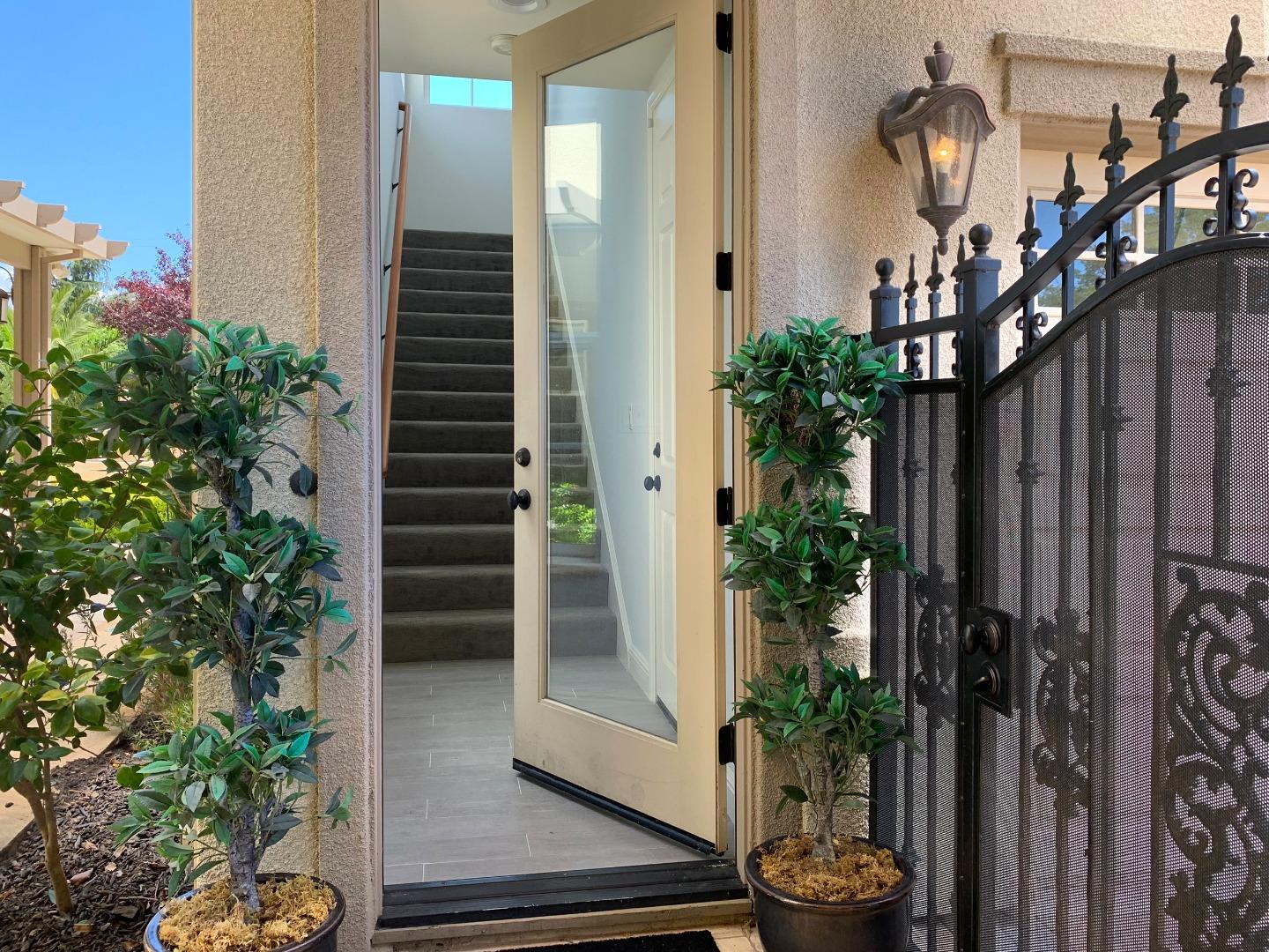 Detail Gallery Image 28 of 32 For 1322 Montrose Pl, Pleasanton,  CA 94566 - 6 Beds | 5/1 Baths