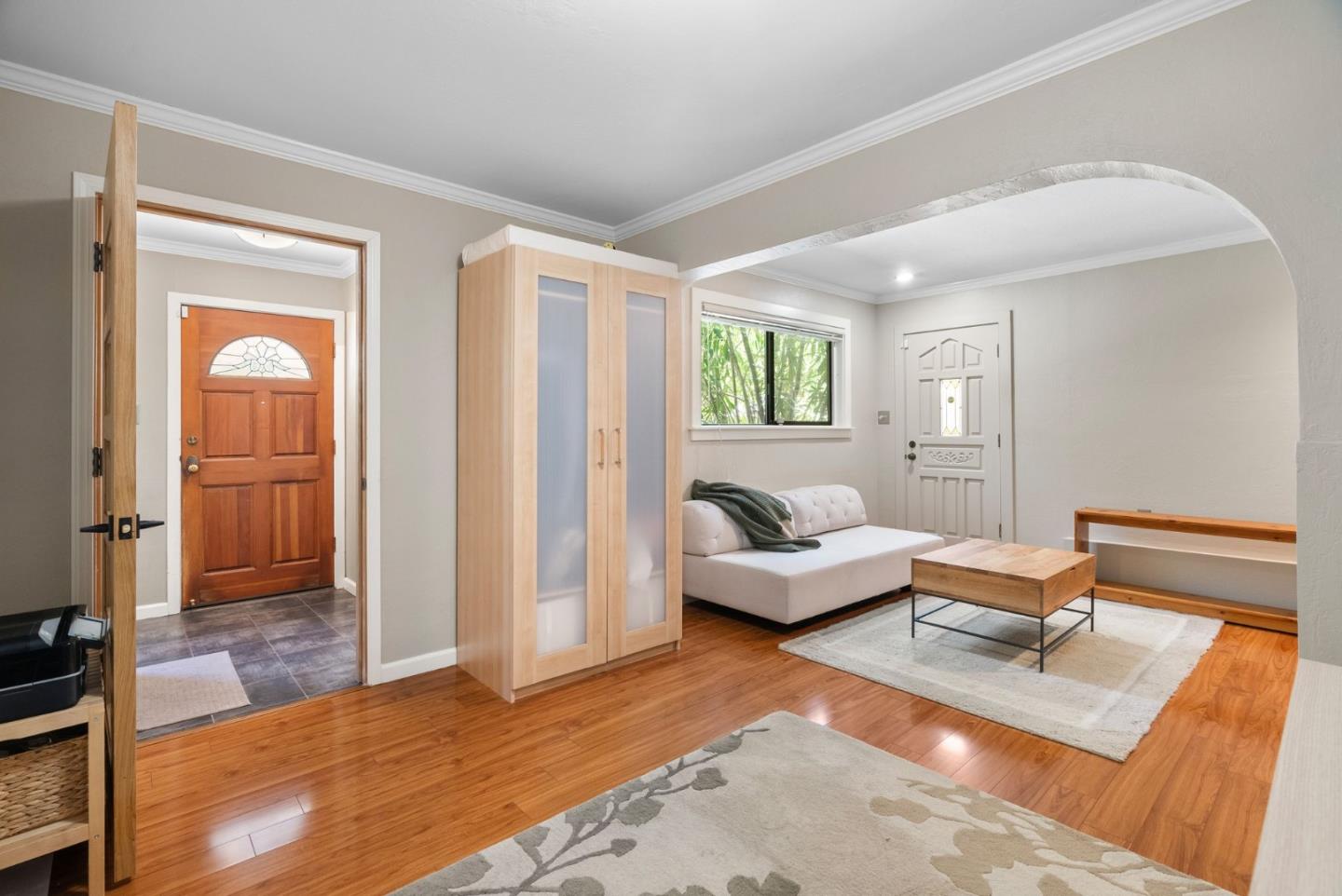 Detail Gallery Image 3 of 20 For 476 Wellington Dr, San Carlos,  CA 94070 - 3 Beds | 2/1 Baths