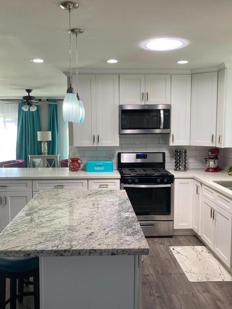 Detail Gallery Image 3 of 30 For 7217 San Luis St #173,  Carlsbad,  CA 92011 - 2 Beds | 2 Baths