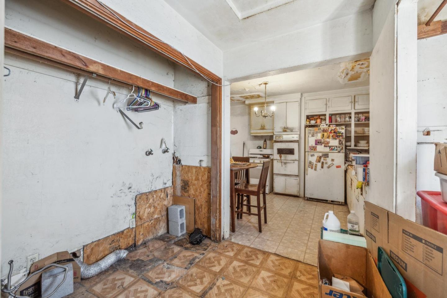 Detail Gallery Image 28 of 55 For 229 Elm St, Watsonville,  CA 95076 - 4 Beds | 1 Baths
