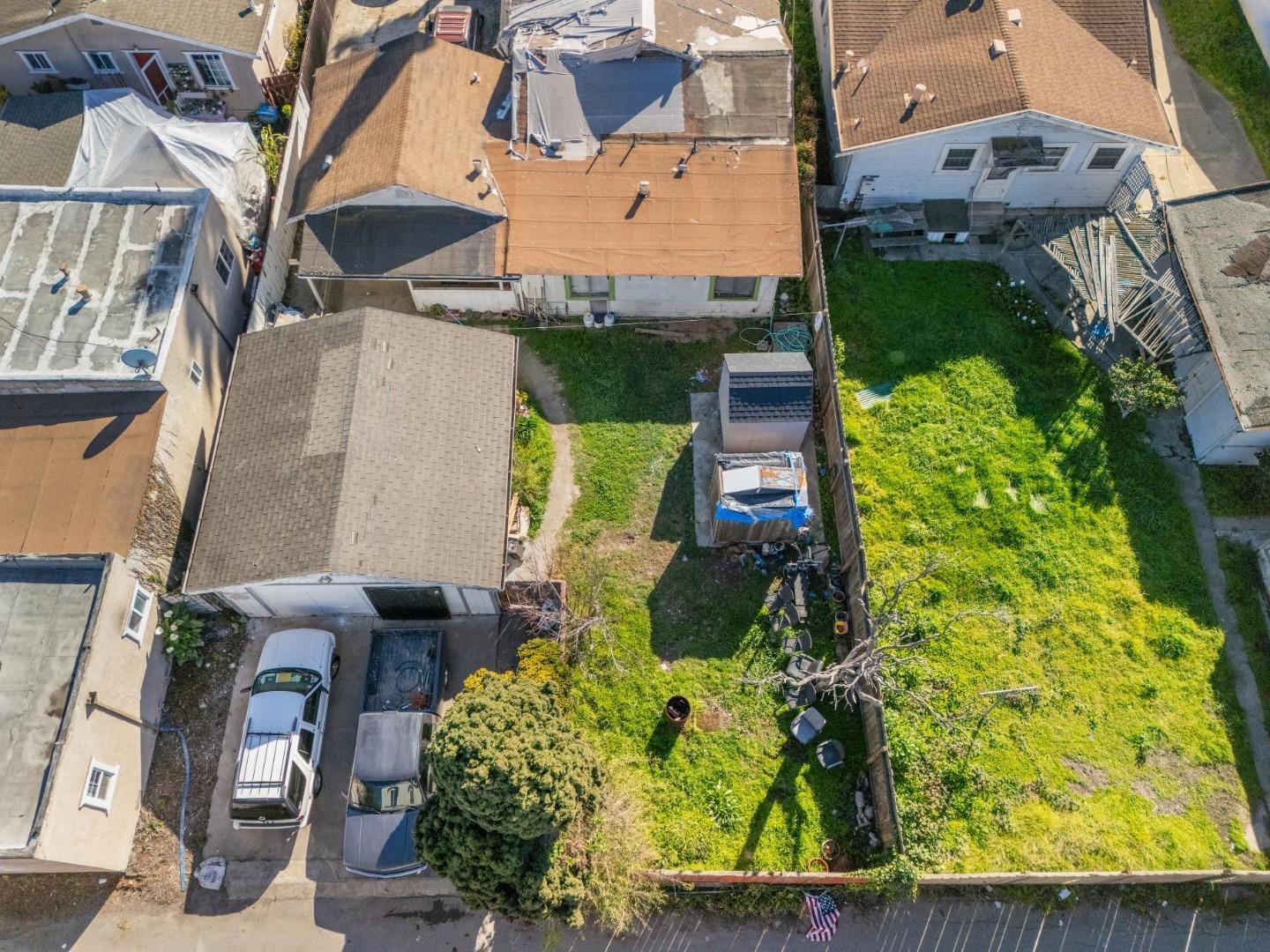 Detail Gallery Image 3 of 55 For 229 Elm St, Watsonville,  CA 95076 - 4 Beds | 1 Baths