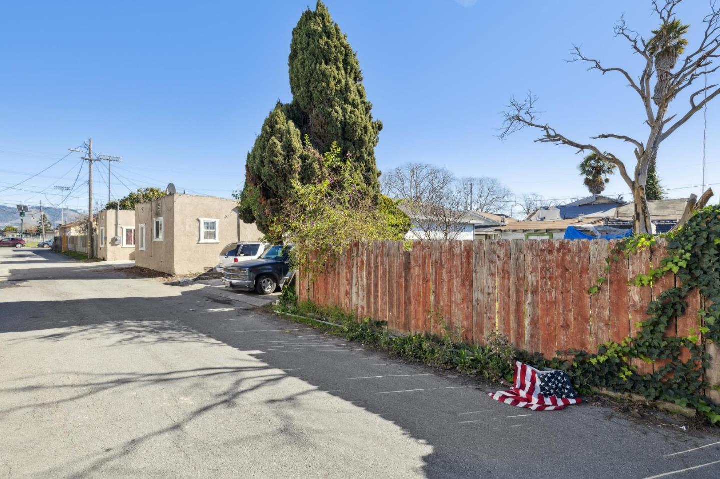 Detail Gallery Image 55 of 55 For 229 Elm St, Watsonville,  CA 95076 - 4 Beds | 1 Baths