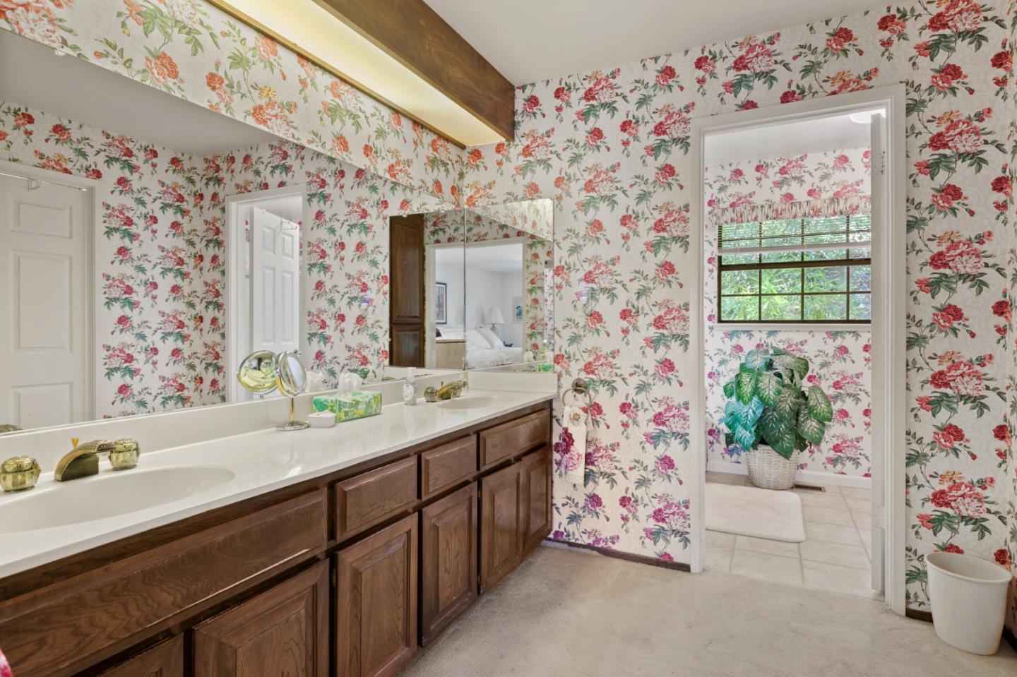 Detail Gallery Image 36 of 41 For 11027 Eastbrook Ave, Los Altos,  CA 94024 - 4 Beds | 3/2 Baths