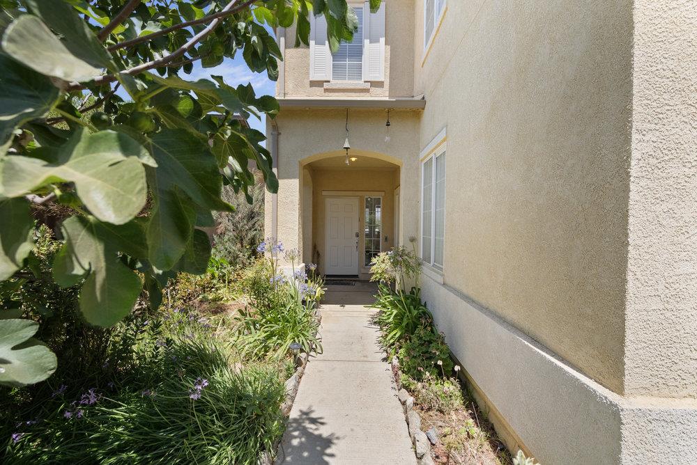Detail Gallery Image 11 of 54 For 344 Tuscany Way, Greenfield,  CA 93927 - 5 Beds | 3 Baths
