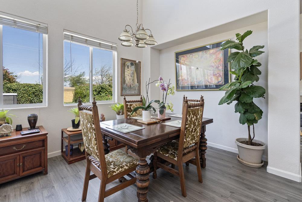 Detail Gallery Image 17 of 54 For 344 Tuscany Way, Greenfield,  CA 93927 - 5 Beds | 3 Baths