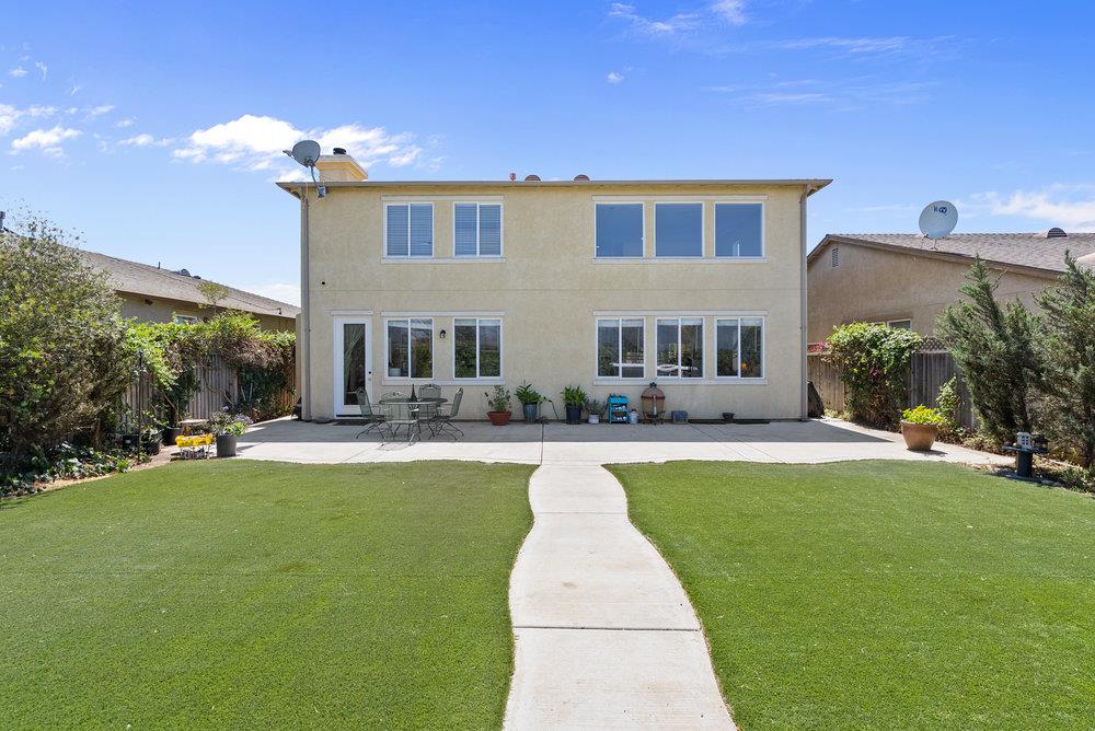 Detail Gallery Image 6 of 54 For 344 Tuscany Way, Greenfield,  CA 93927 - 5 Beds | 3 Baths