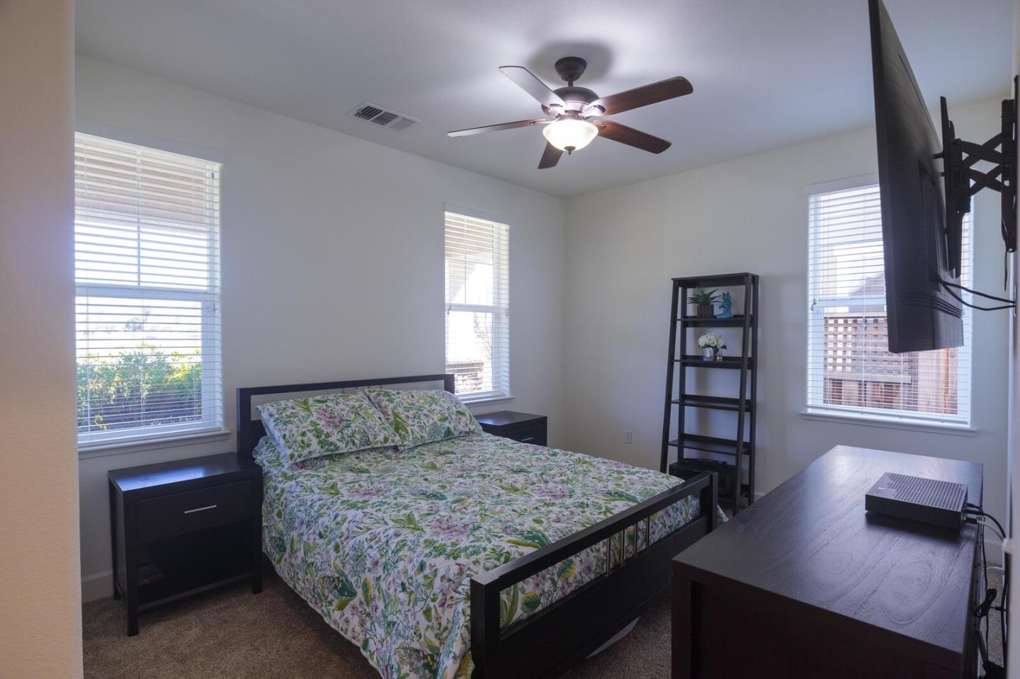 Detail Gallery Image 20 of 57 For 16752 San Clemente Ln, Morgan Hill,  CA 95037 - 3 Beds | 3 Baths