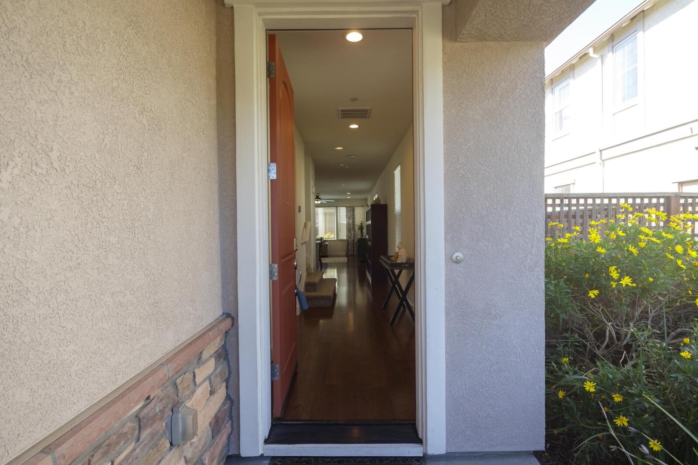 Detail Gallery Image 3 of 57 For 16752 San Clemente Ln, Morgan Hill,  CA 95037 - 3 Beds | 3 Baths