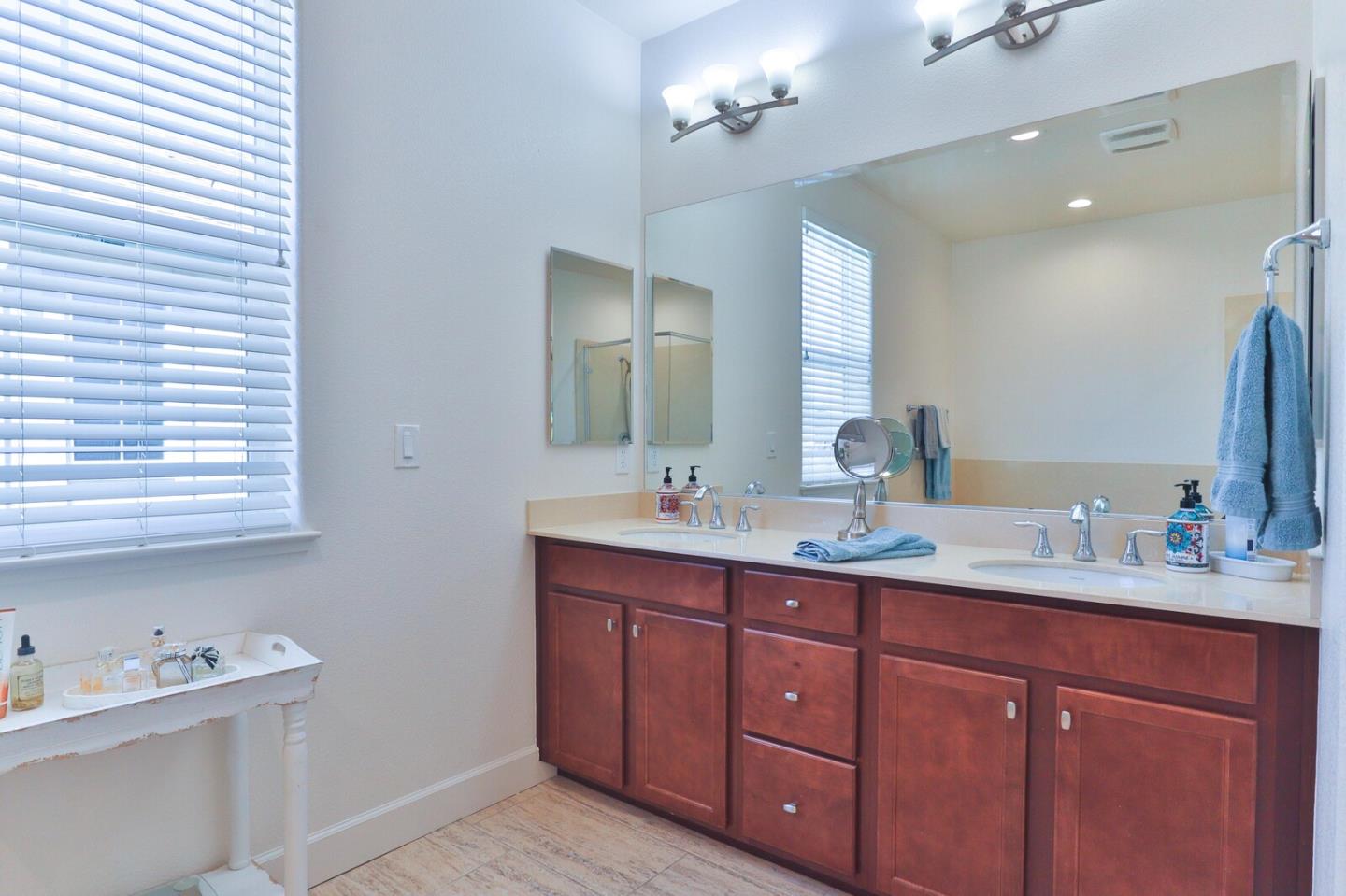 Detail Gallery Image 33 of 57 For 16752 San Clemente Ln, Morgan Hill,  CA 95037 - 3 Beds | 3 Baths