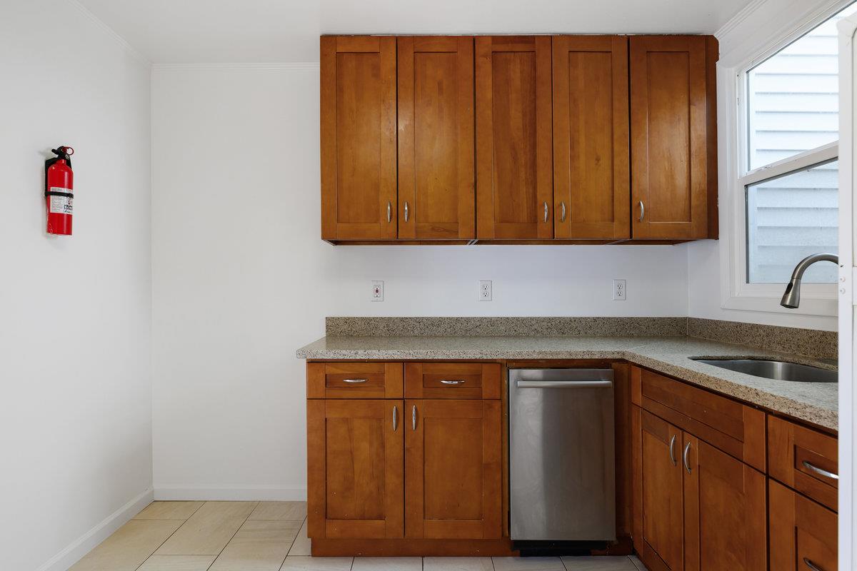 Detail Gallery Image 11 of 22 For 509 44th Ave, San Francisco,  CA 94121 - – Beds | – Baths