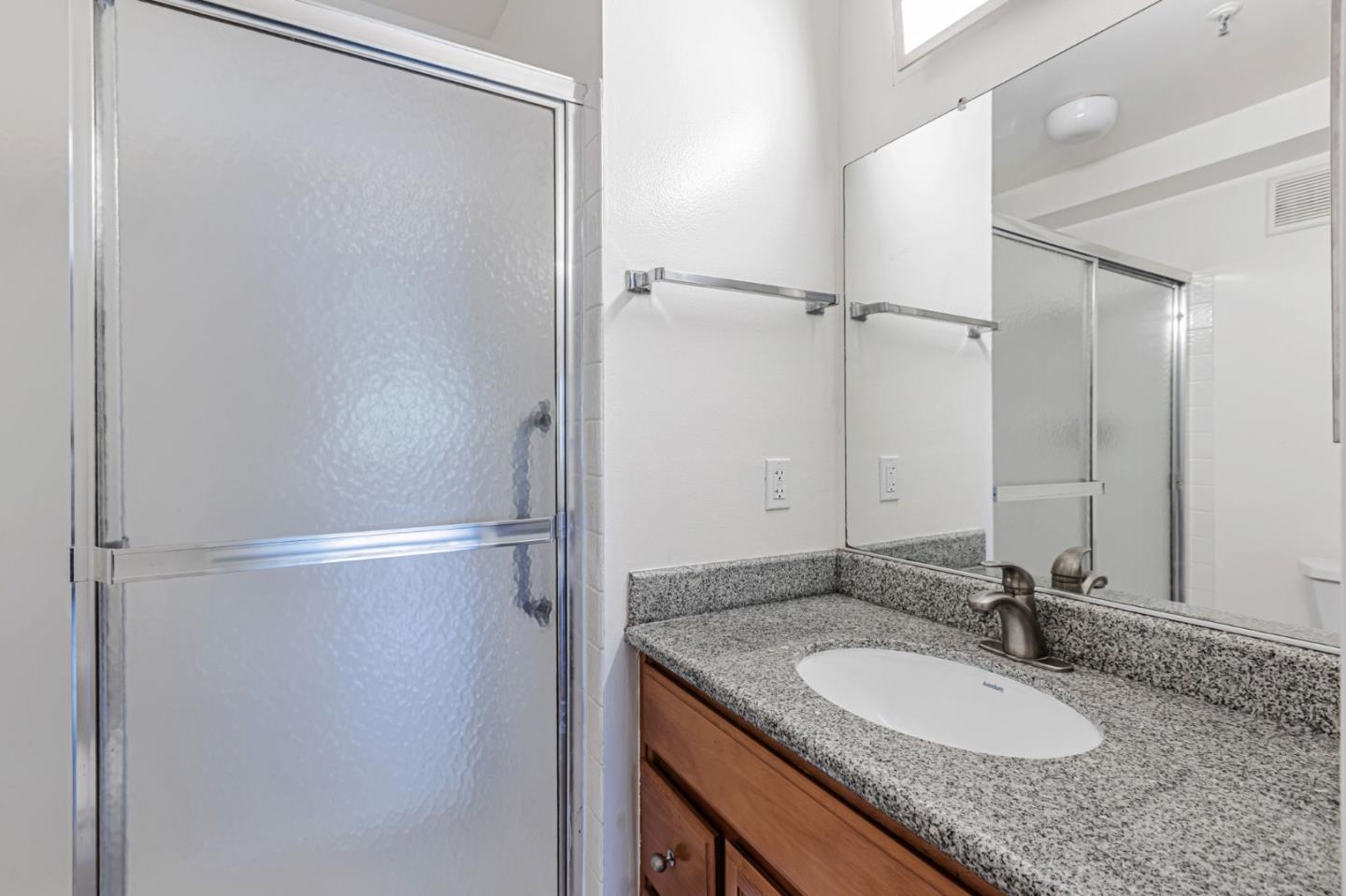 Detail Gallery Image 10 of 38 For 49 Showers Dr #W203,  Mountain View,  CA 94040 - 2 Beds | 2 Baths