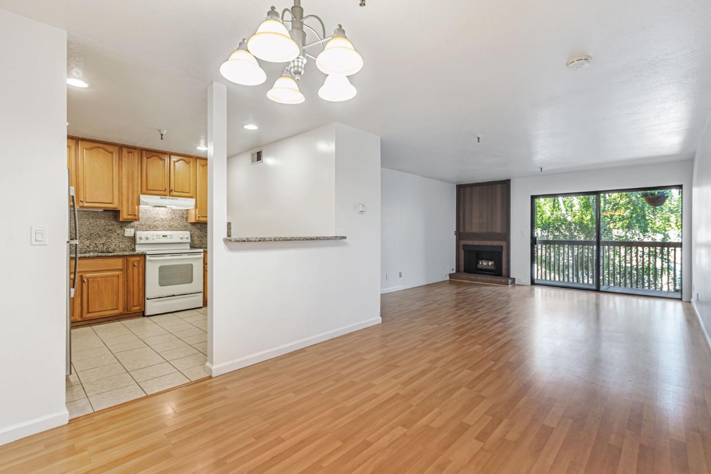 Detail Gallery Image 19 of 38 For 49 Showers Dr #W203,  Mountain View,  CA 94040 - 2 Beds | 2 Baths