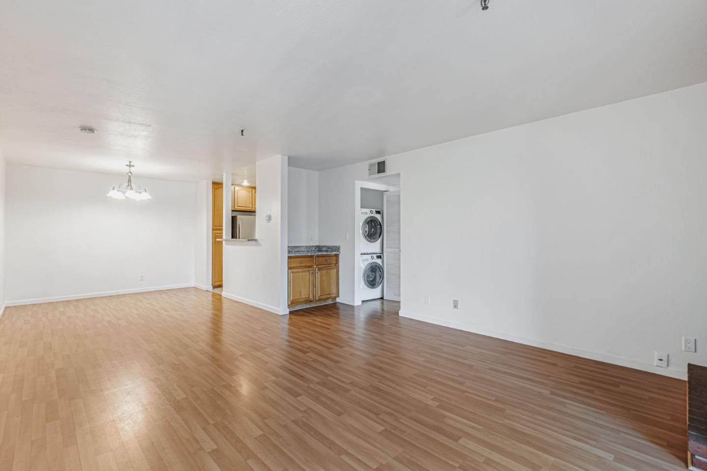 Detail Gallery Image 26 of 38 For 49 Showers Dr #W203,  Mountain View,  CA 94040 - 2 Beds | 2 Baths