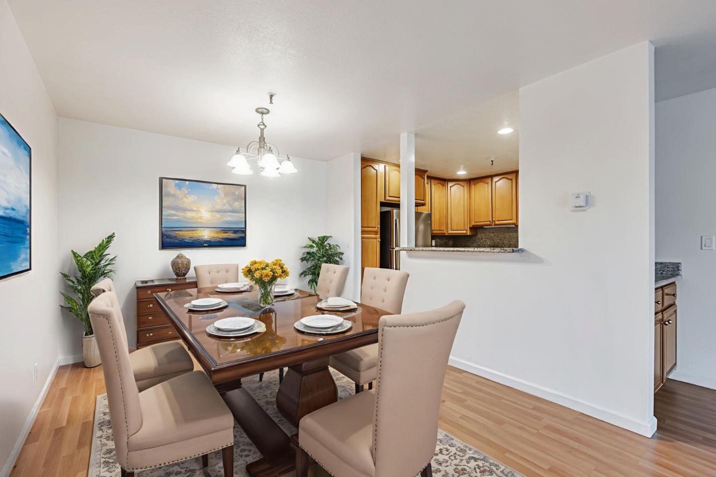 Detail Gallery Image 4 of 38 For 49 Showers Dr #W203,  Mountain View,  CA 94040 - 2 Beds | 2 Baths