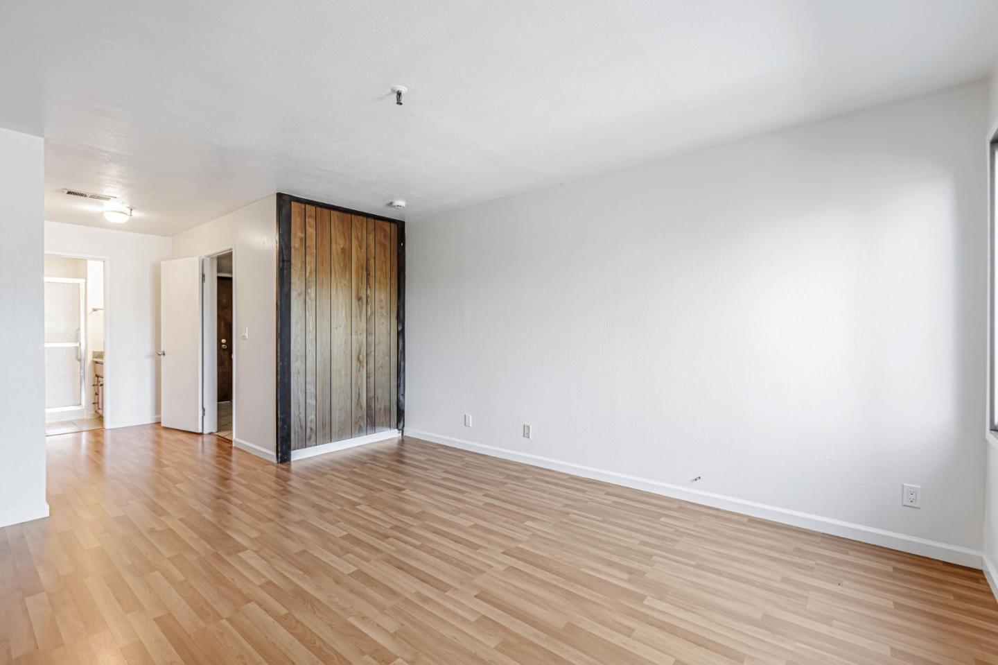 Detail Gallery Image 8 of 38 For 49 Showers Dr #W203,  Mountain View,  CA 94040 - 2 Beds | 2 Baths