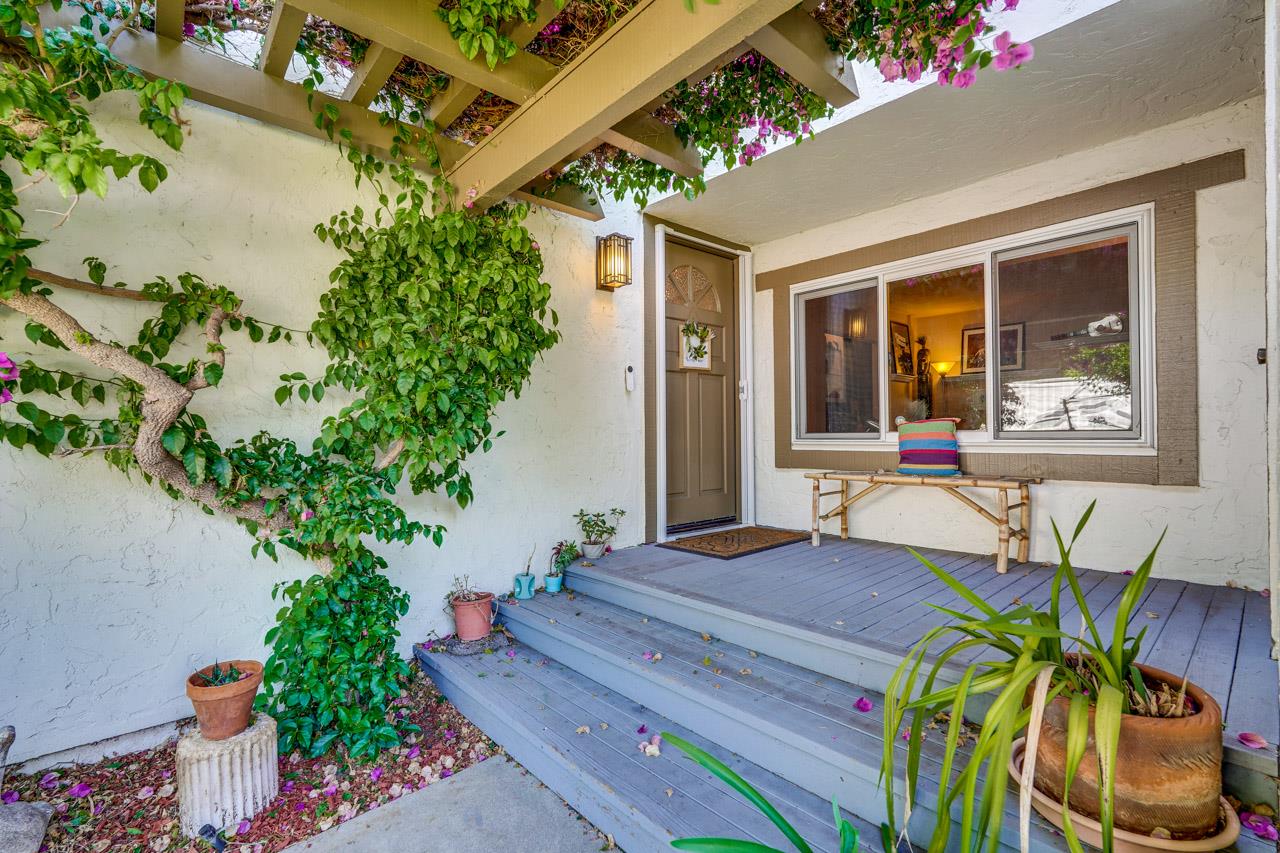 Detail Gallery Image 2 of 41 For 7102 Point Dunes Ct, San Jose,  CA 95139 - 3 Beds | 3 Baths
