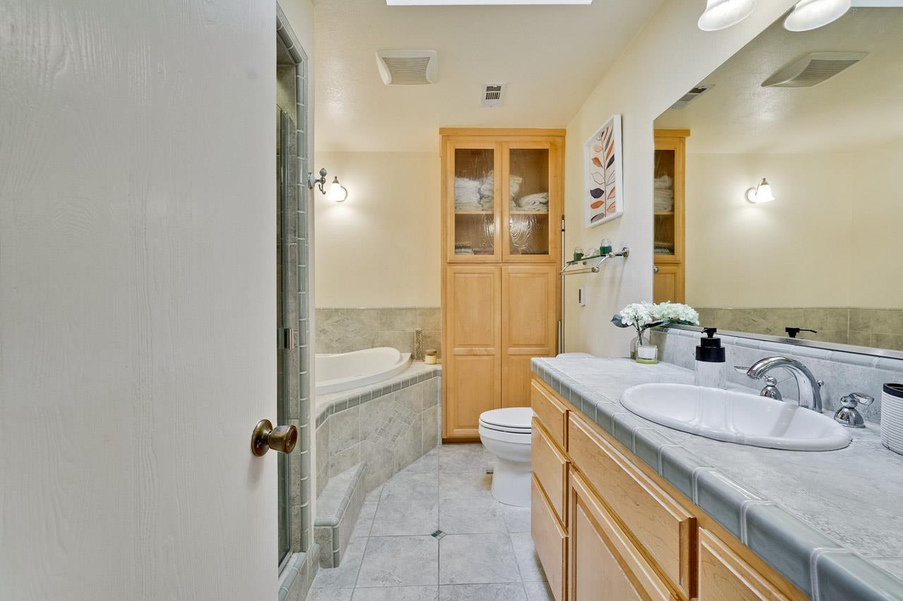 Detail Gallery Image 22 of 41 For 7102 Point Dunes Ct, San Jose,  CA 95139 - 3 Beds | 3 Baths