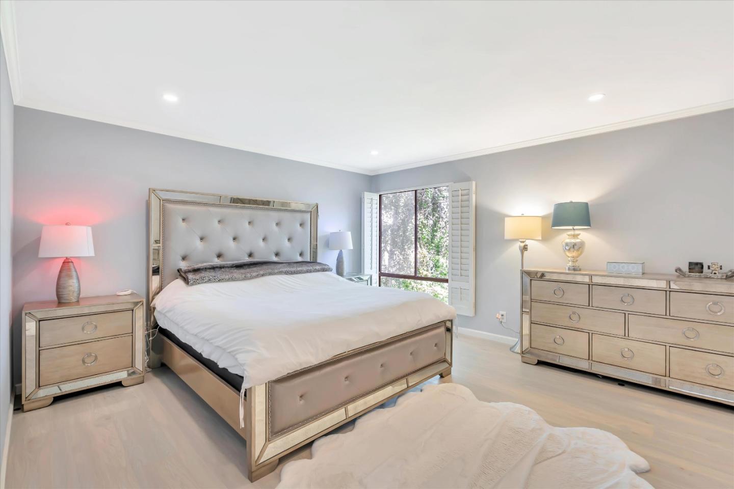 Detail Gallery Image 8 of 19 For 8 Admiral #331,  Emeryville,  CA 94608 - 1 Beds | 1 Baths