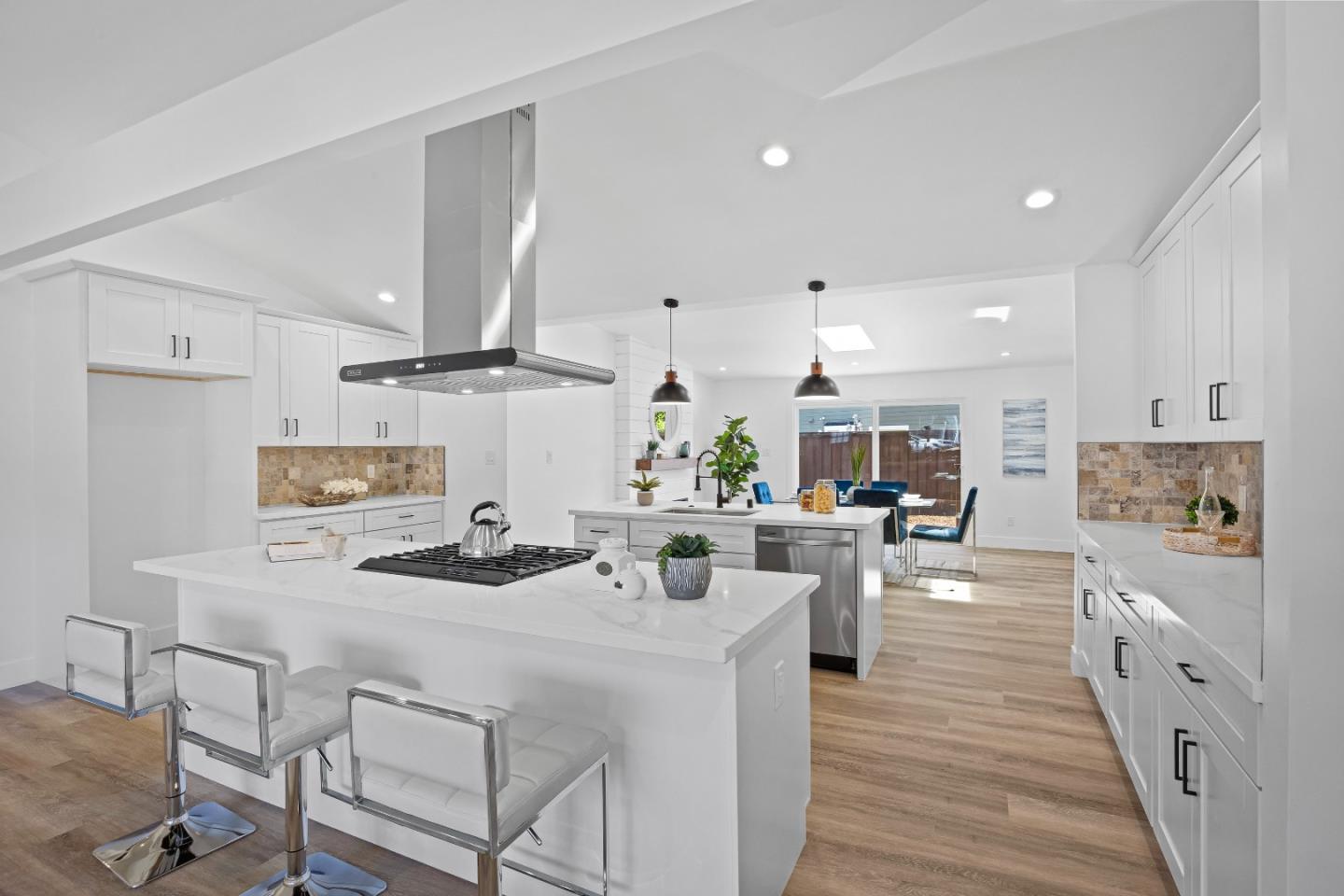 Detail Gallery Image 14 of 53 For 1133 Crowe Pl, Concord,  CA 94518 - 3 Beds | 2 Baths
