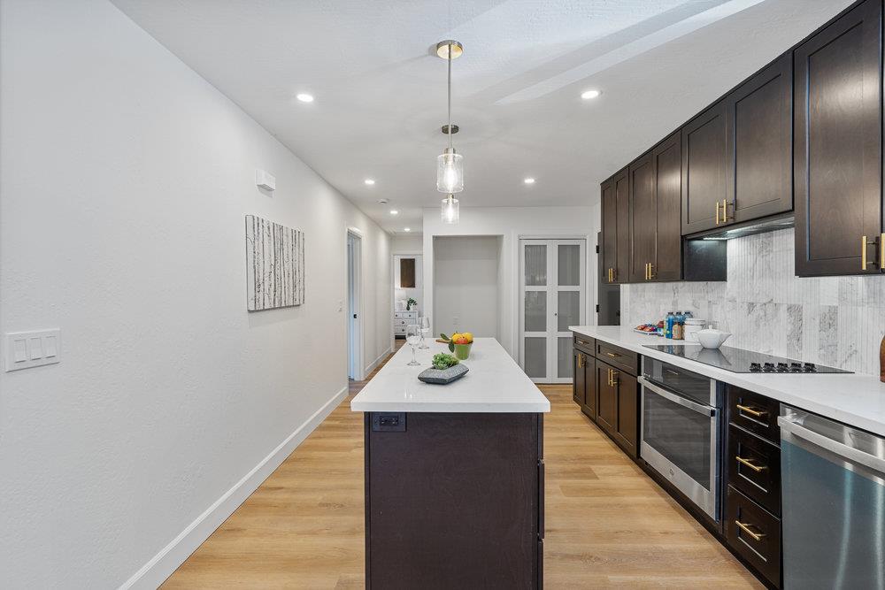 Detail Gallery Image 10 of 21 For 71 Corey Rd, Aromas,  CA 95004 - 3 Beds | 2 Baths