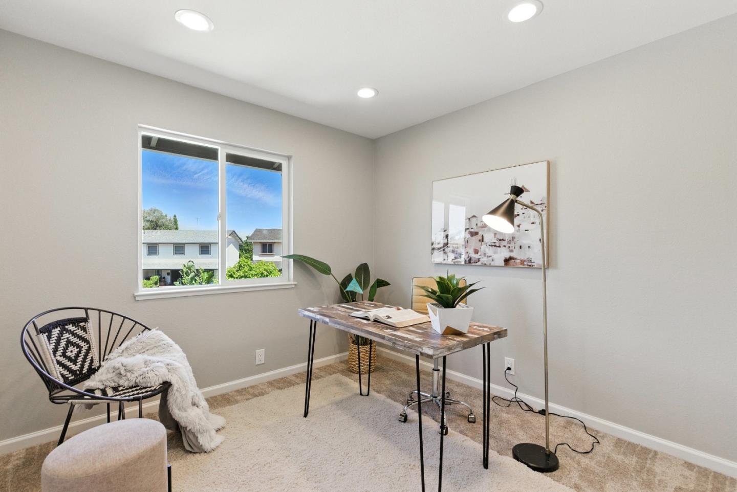 Detail Gallery Image 19 of 34 For 2924 via Encinitas, San Jose,  CA 95132 - 5 Beds | 2/1 Baths