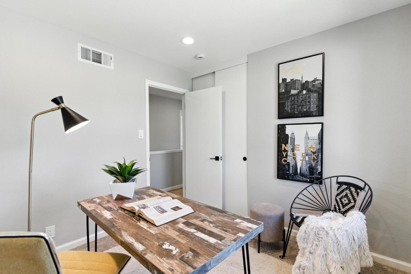 Detail Gallery Image 20 of 34 For 2924 via Encinitas, San Jose,  CA 95132 - 5 Beds | 2/1 Baths
