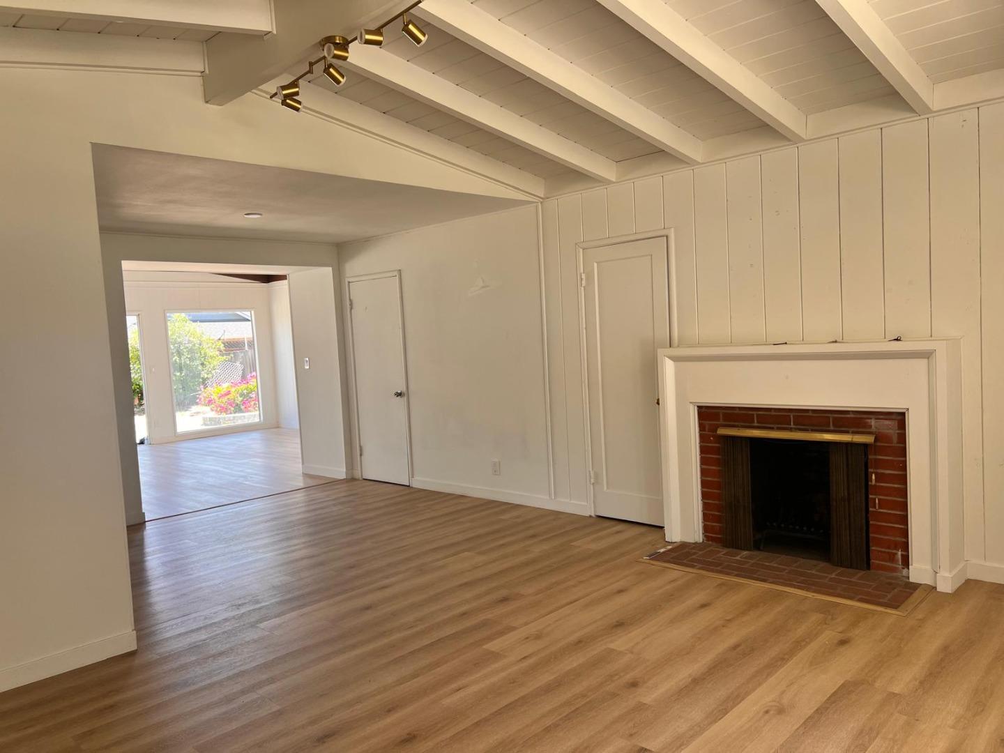 Detail Gallery Image 10 of 22 For 14892 Donner Dr, San Jose,  CA 95124 - 3 Beds | 2 Baths