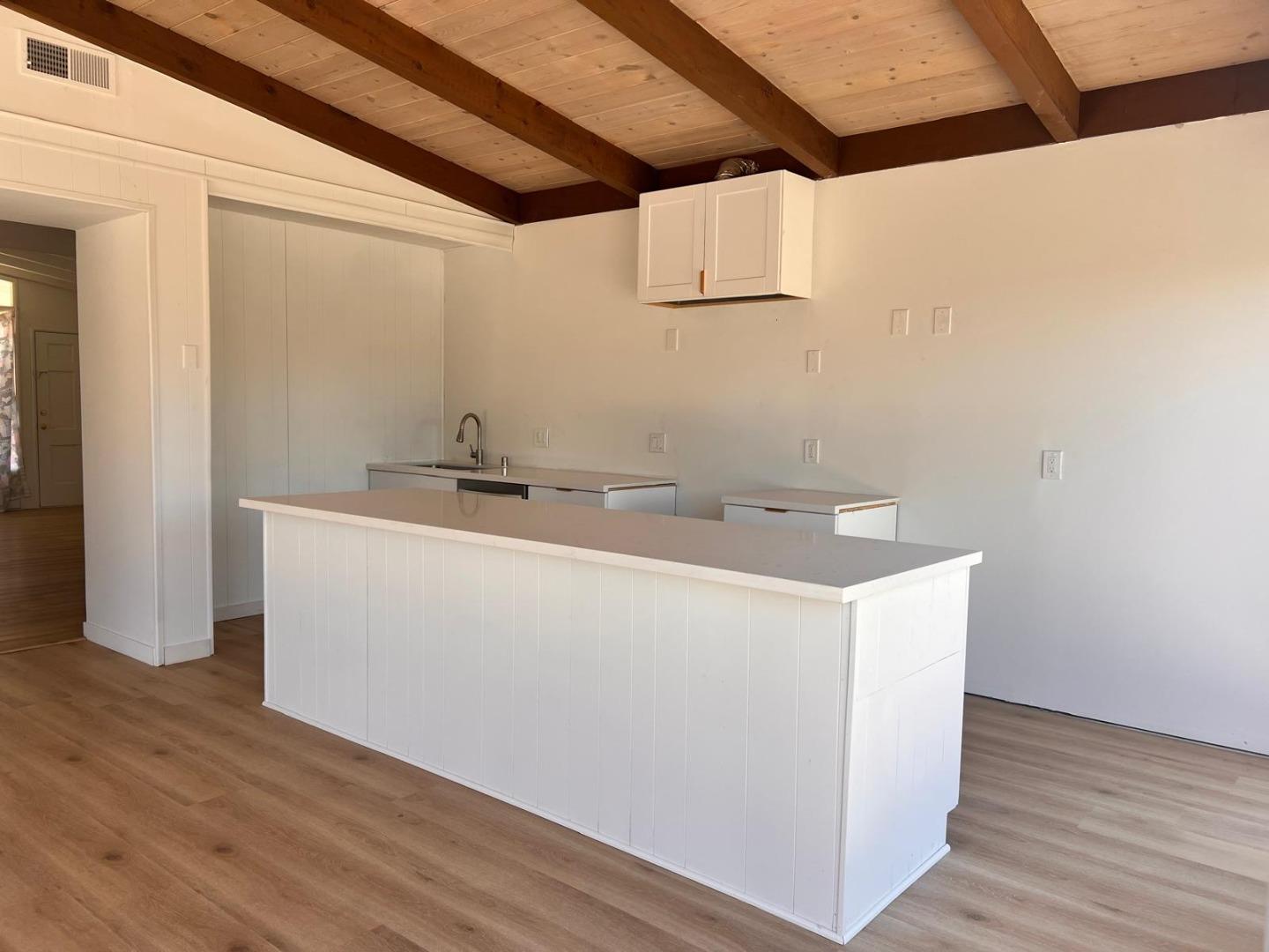 Detail Gallery Image 16 of 22 For 14892 Donner Dr, San Jose,  CA 95124 - 3 Beds | 2 Baths
